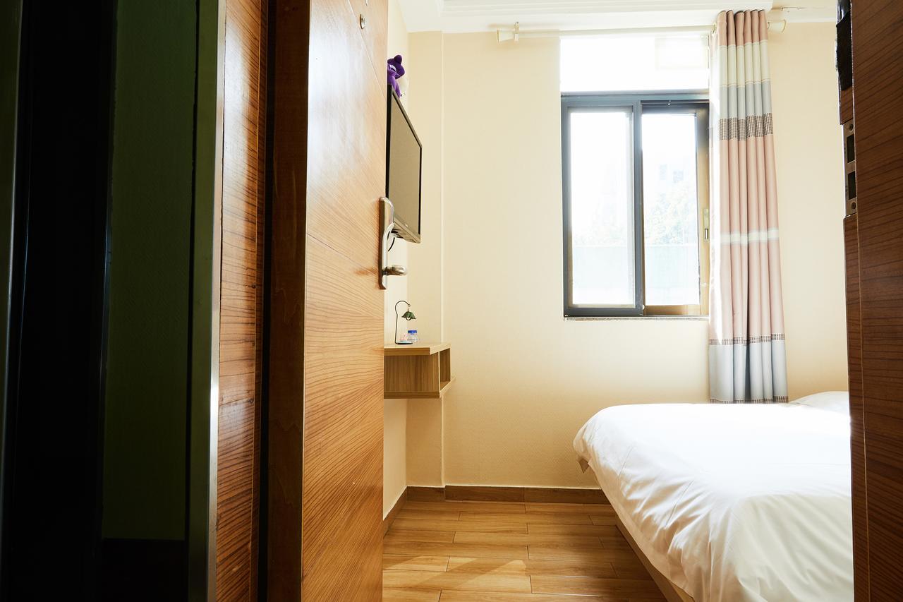 Starry Hotel Γκουανγκζού Εξωτερικό φωτογραφία